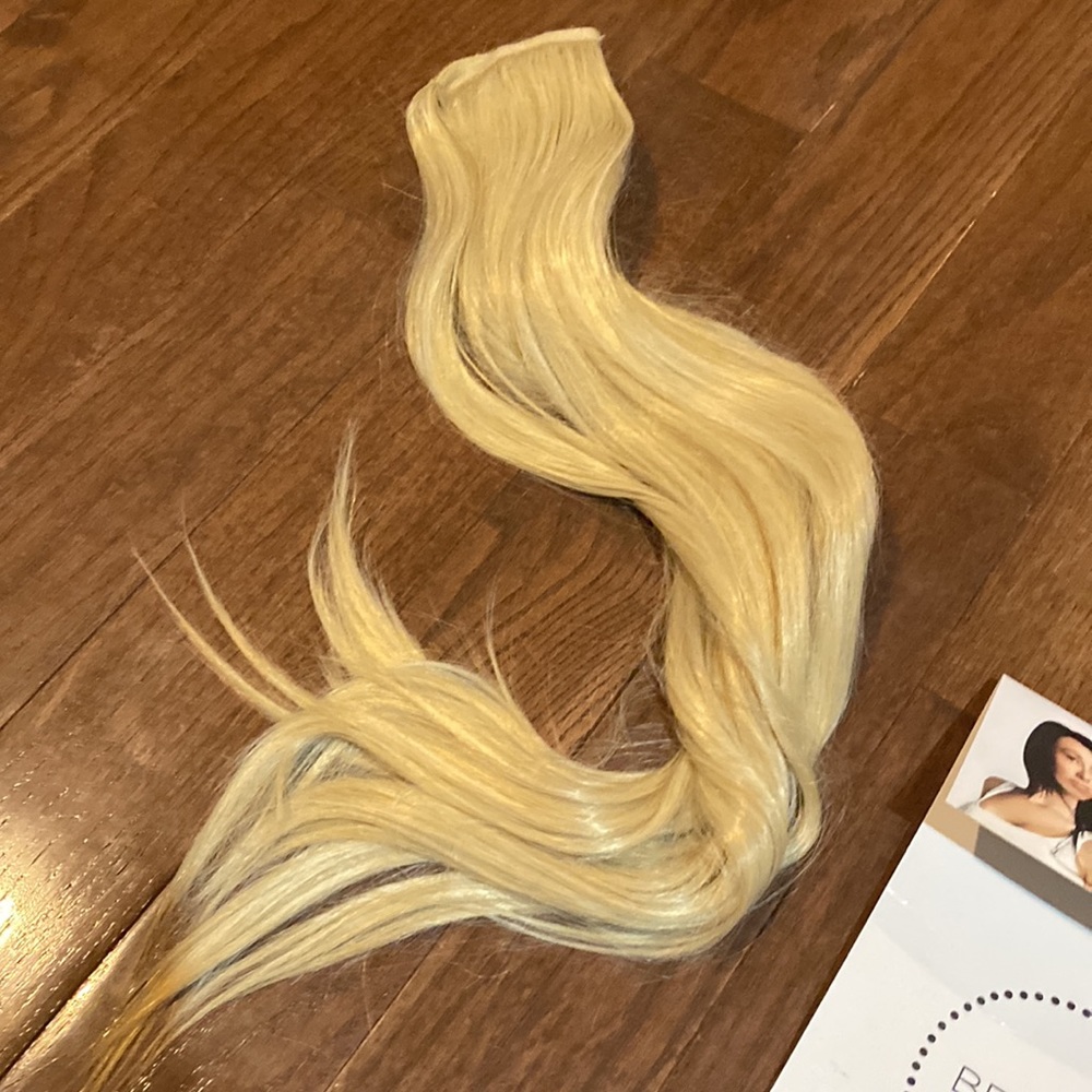 24” blonde ponytail hair extension, wrap, Bellami